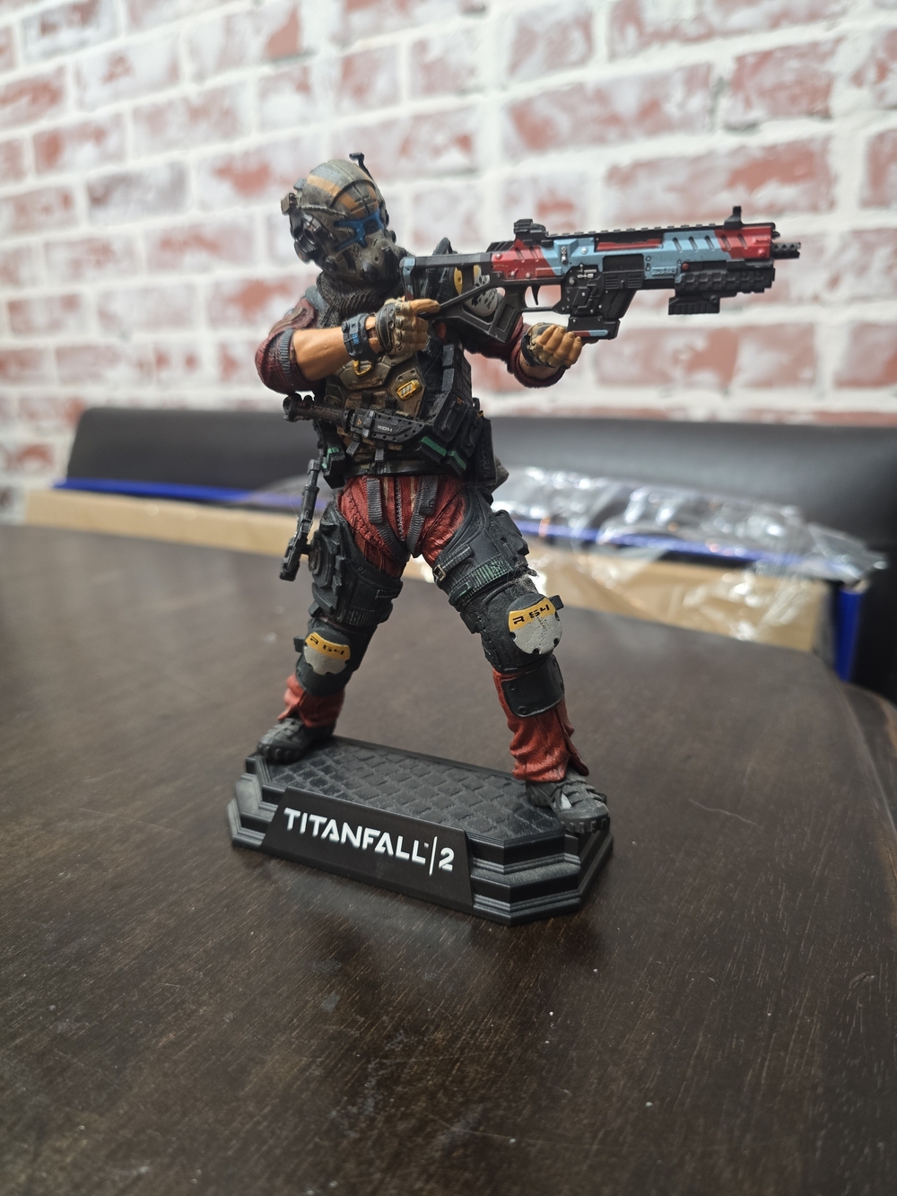 Titanfall 2 Collectible Figure - Pilot Jack Cooper 7"